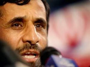 SPIEGEL sa pýtal Mahmúda Ahmadínežáda