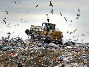 EP podporil novú smernicu o odpadoch